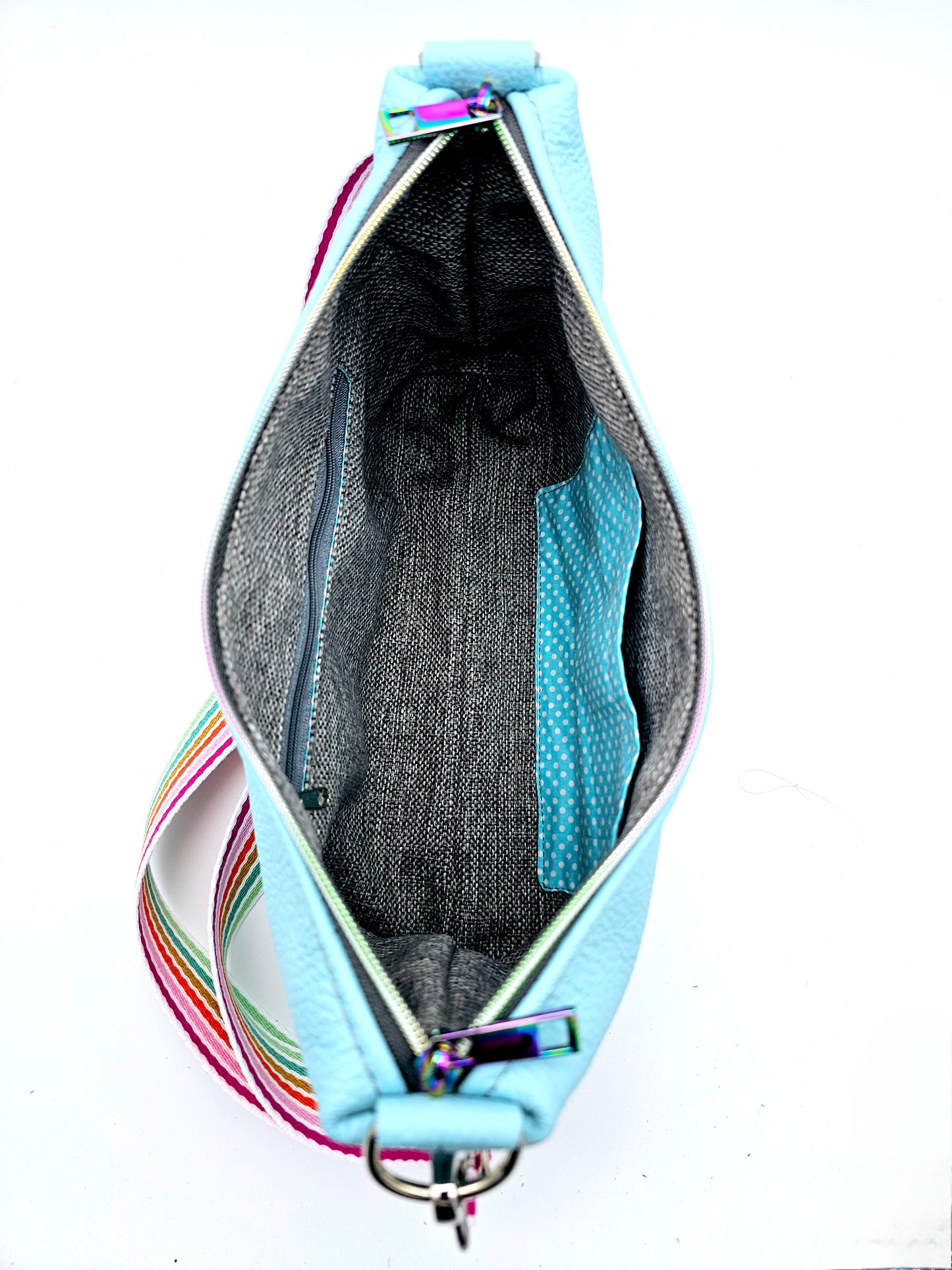 Ledertasche Merle, Eisblau, Einblick