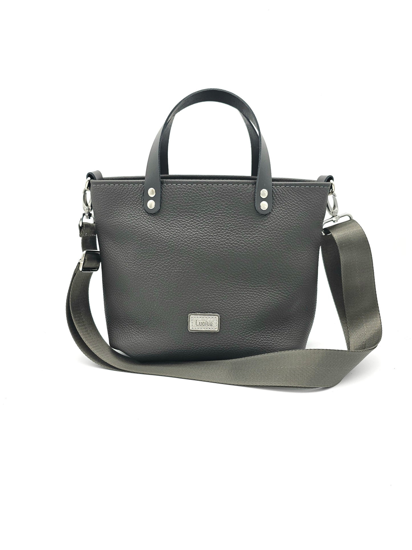 Ledertasche Karin in Dunkelgrau, handgefertigt aus Echtleder