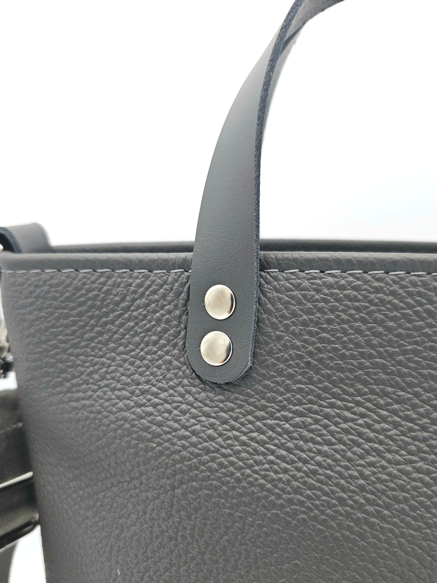Ledertasche Karin in Dunkelgrau