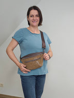 Crossbody Bag Clivia in Leo Braun & Dunkelbraun