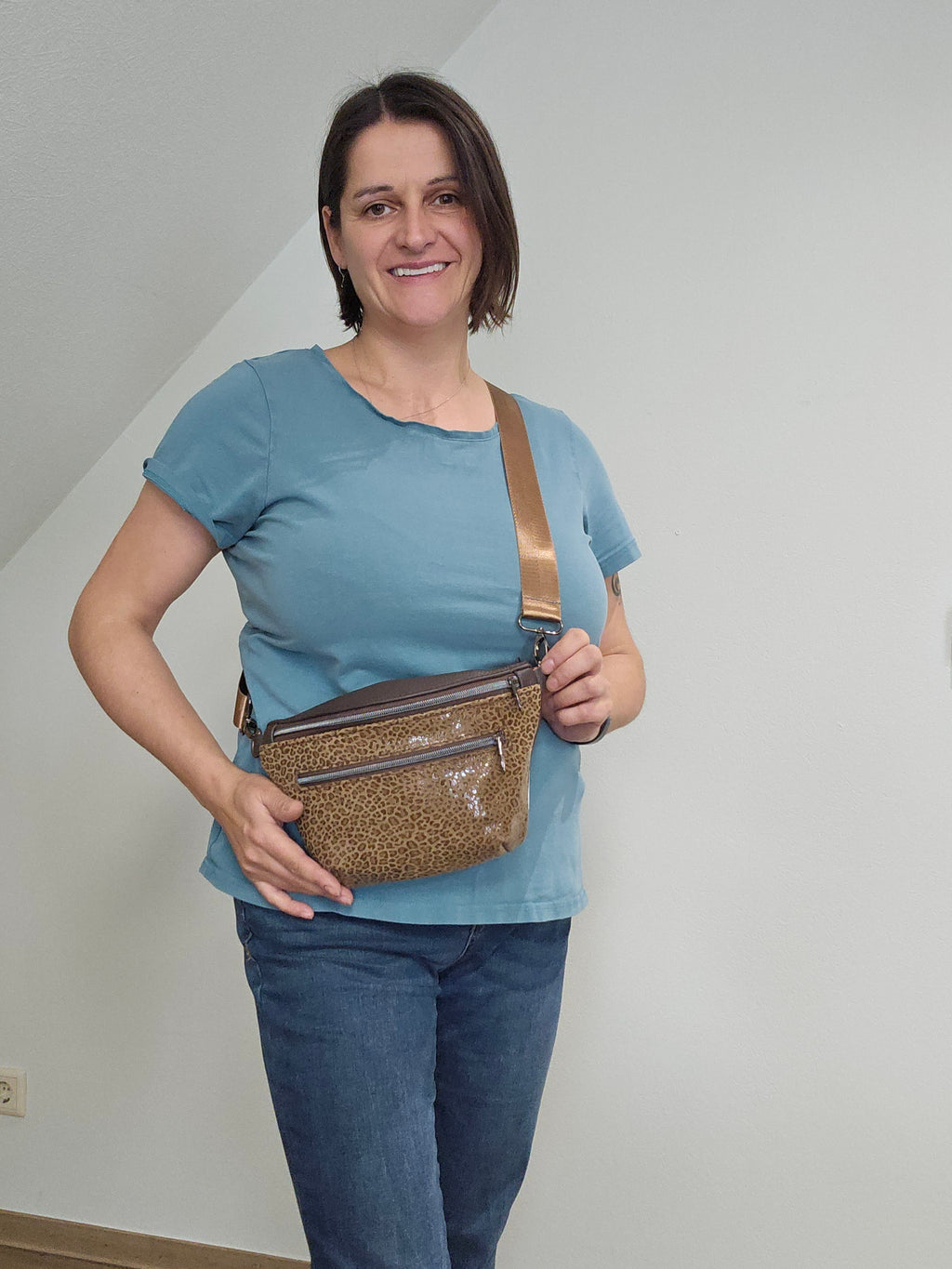 Crossbody Bag Clivia in Leo Braun & Hellbraun