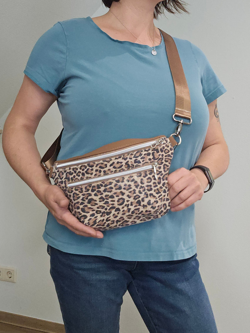 Crossbody Bag Clivia in Leo & Cognac