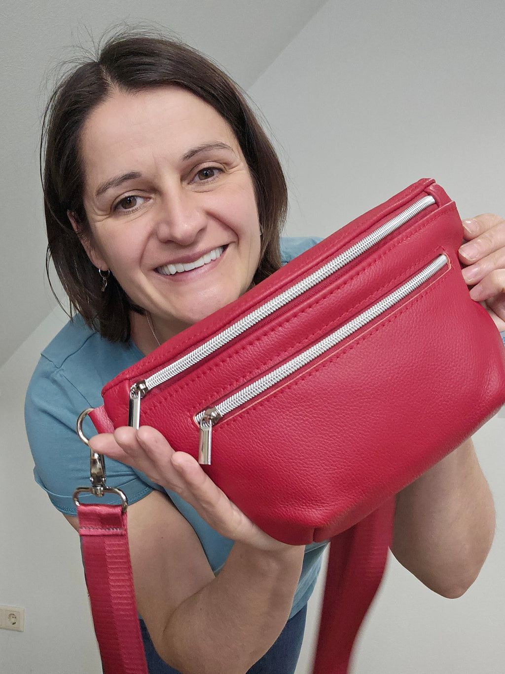 Crossbody Bag Clivia in Rot II