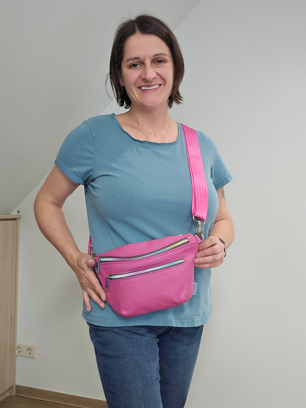 Crossbody Bag Clivia in Pink & Regenbogen