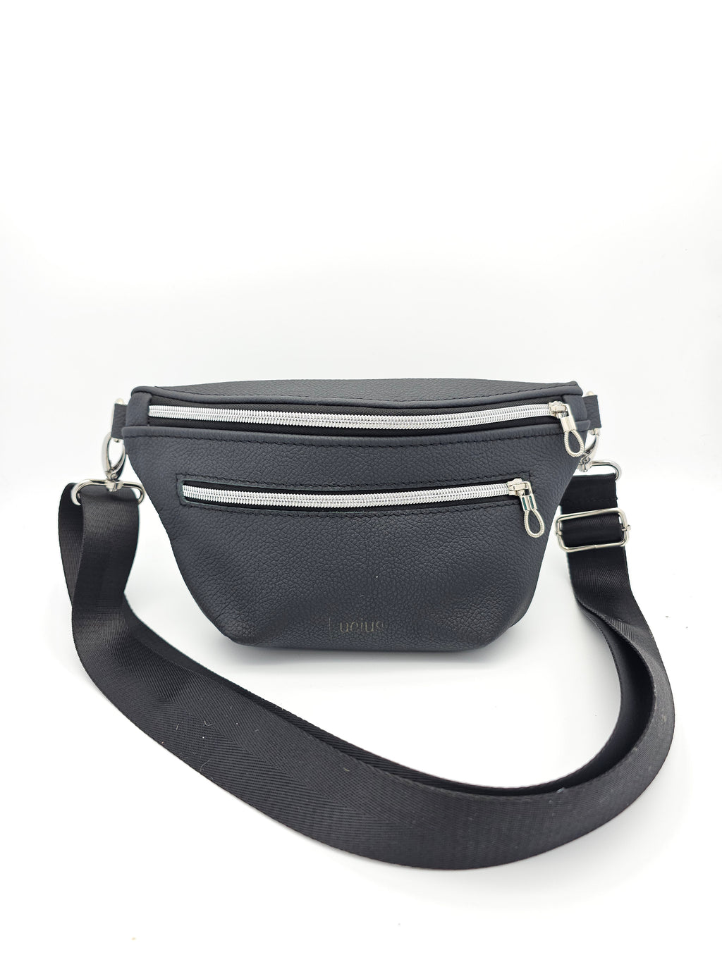Crossbody Bag Clivia in Schwarz