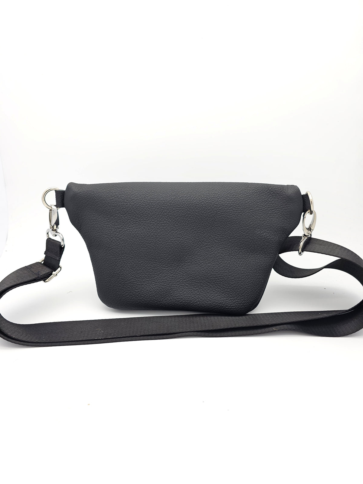 Crossbody Bag Clivia in Schwarz