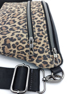 Crossbody Bag Clivia in Leo & Schwarz Glatt