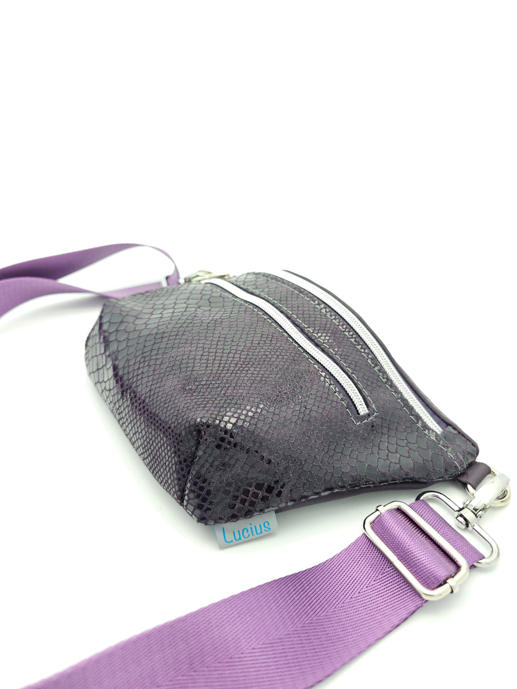 Crossbody Bag Clivia in Strukturleder Aubergine mit Reptiloptik II