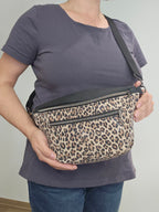 Crossbody Bag Big Clivia Leo & Schwarz