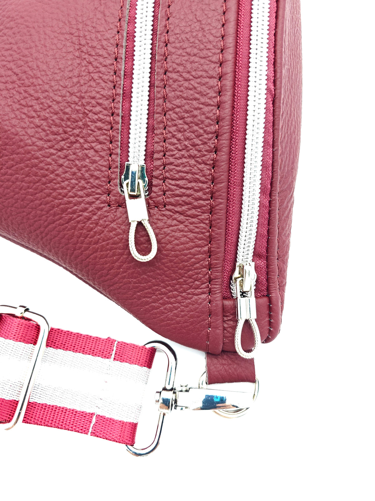Crossbody Bag Big Clivia in Bordeaux