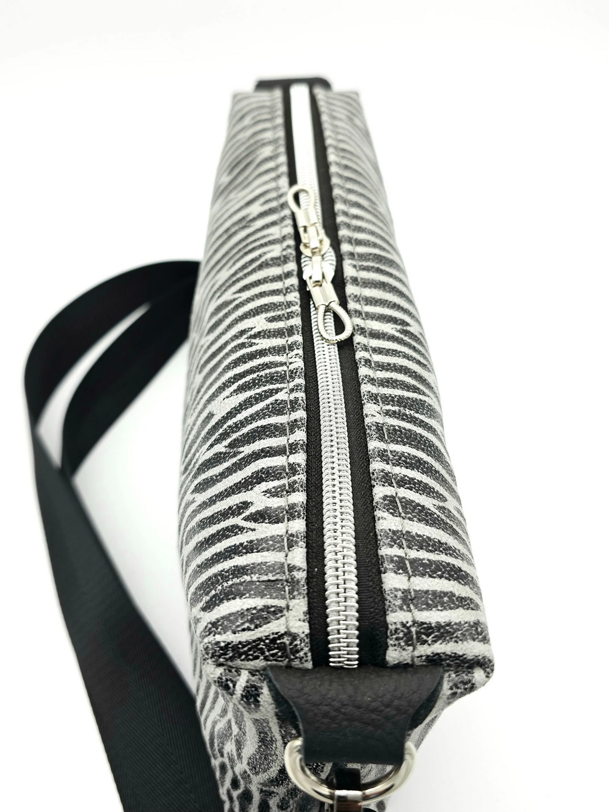 Lederhandtasche Anke in Zebra-Optik