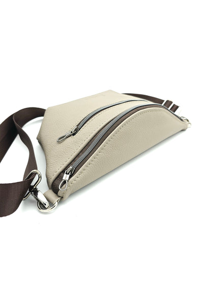 Crossbody Bag Big Clivia in Cappuccino & Dunkelbraun