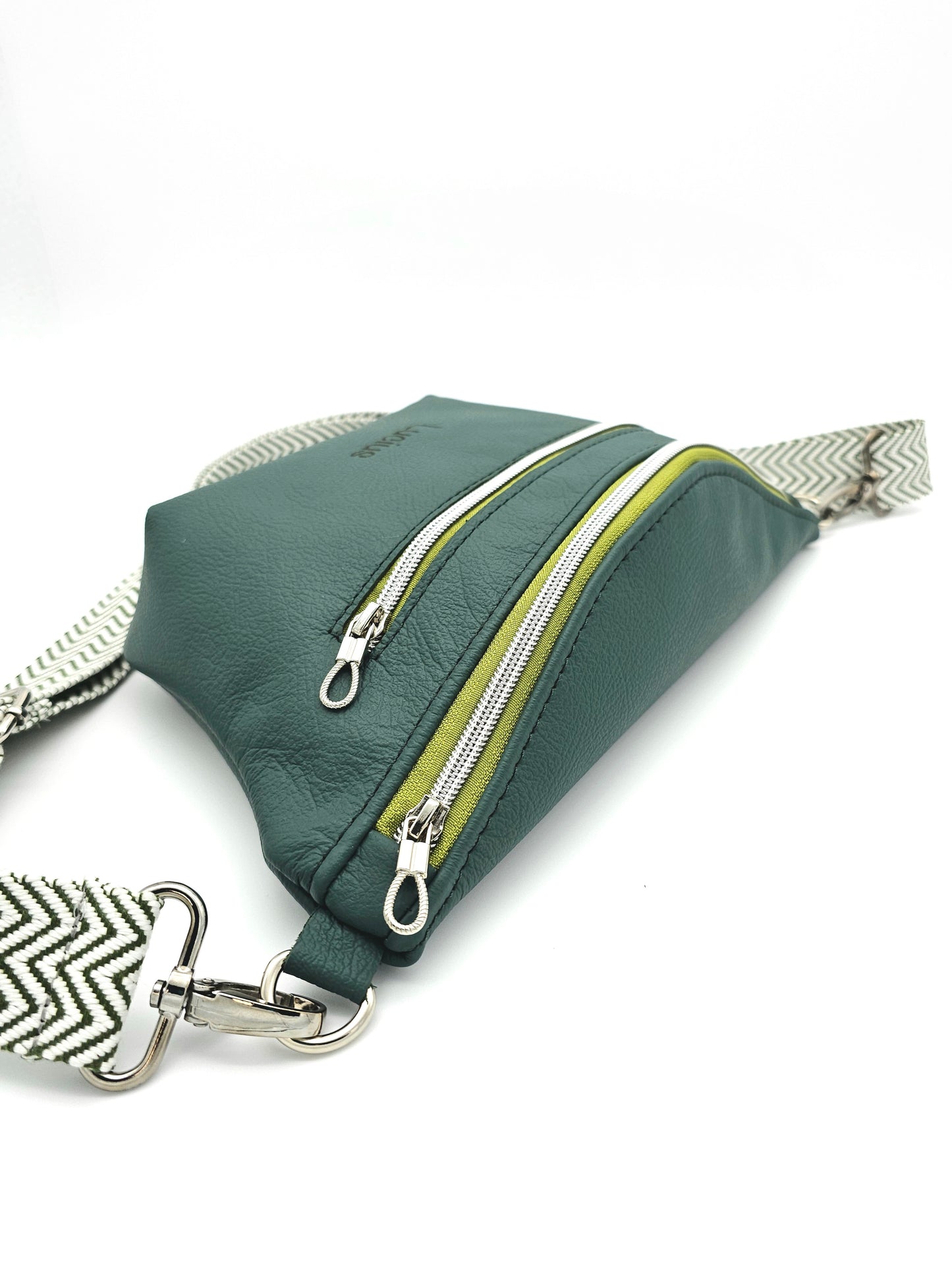 Crossbody Bag Big Clivia Dunkelgrün