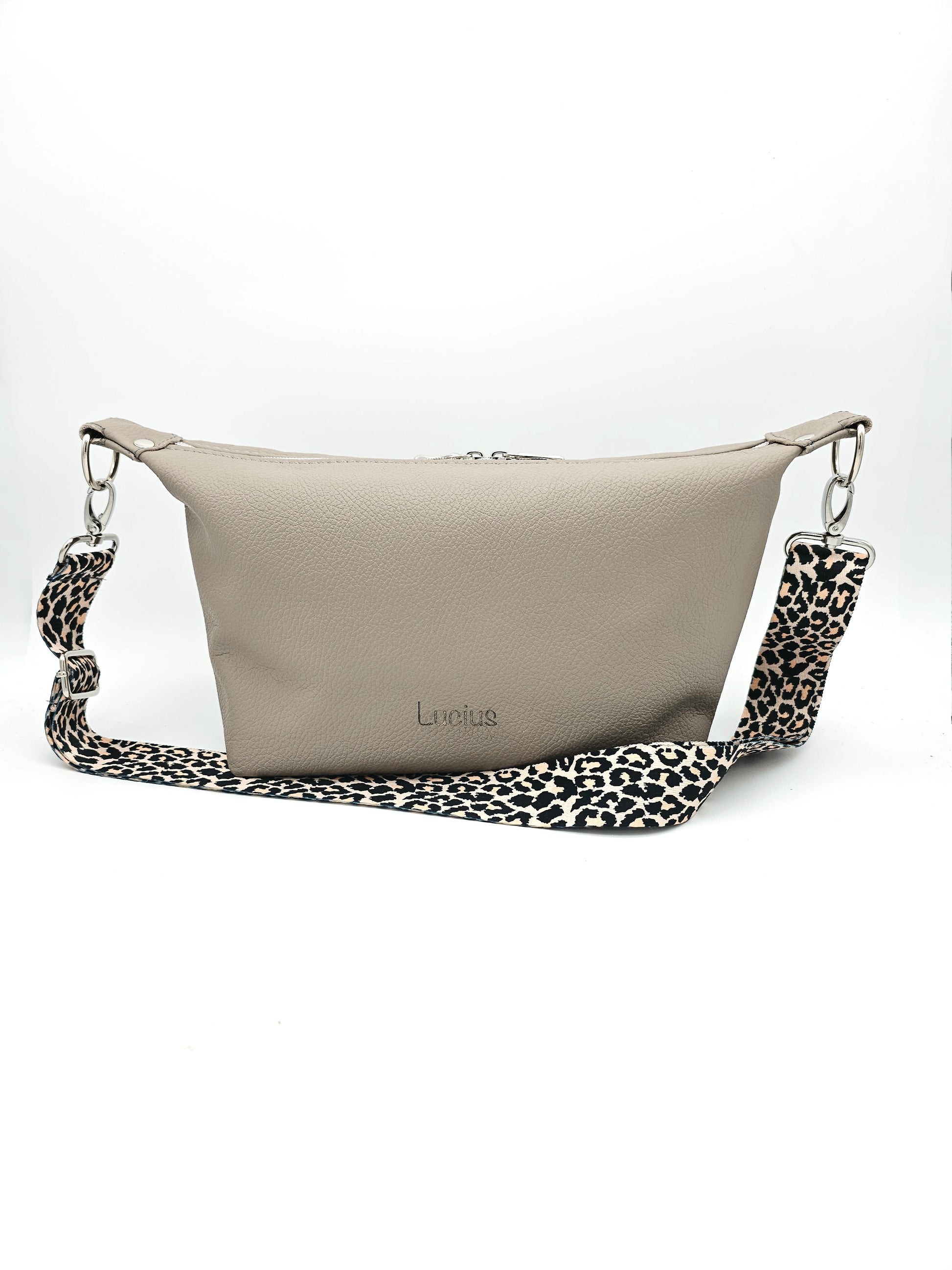 Ledertasche Petra, Cappuccino mit Leo, Vorderseite 