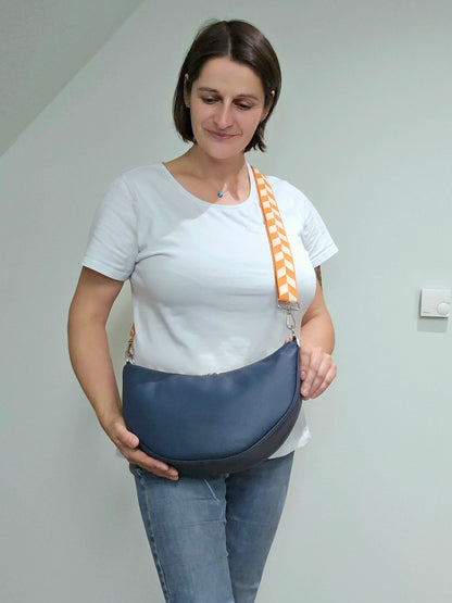 Moonbag Moni - Dunkelblau / Orange