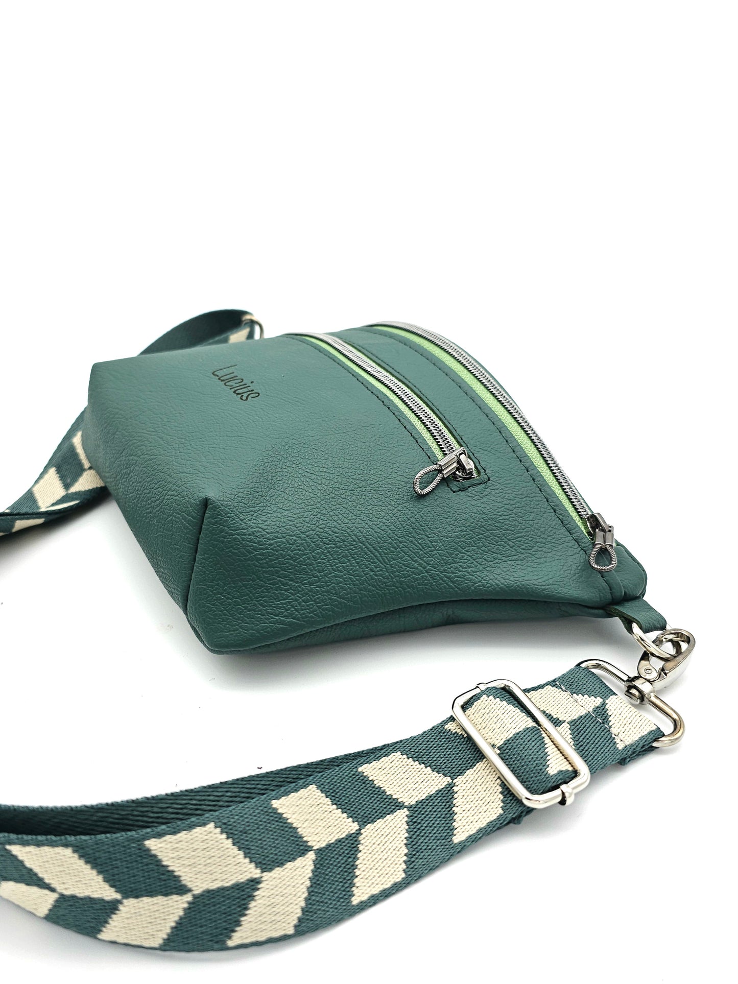 Crossbody Bag Big Clivia Dunkelgrün & schwarz metallic