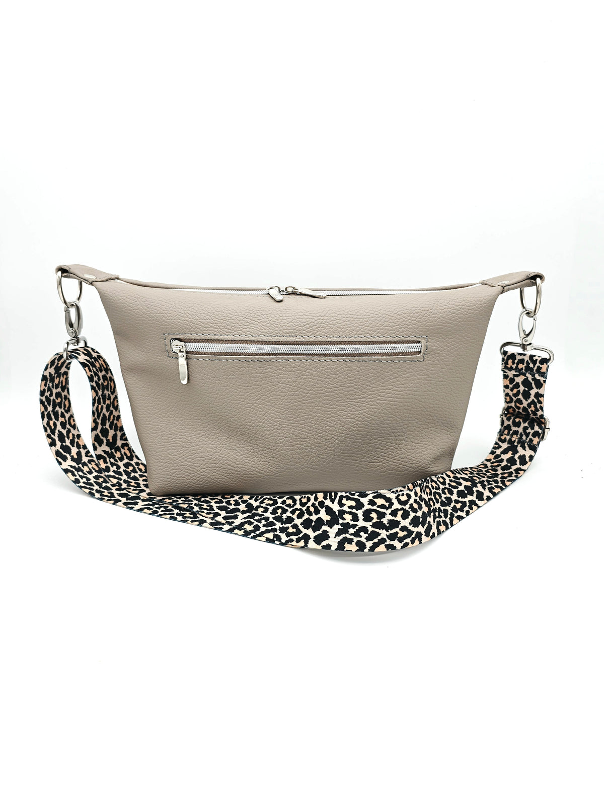 Ledertasche Petra, Cappuccino mit Leo, Rückseite 
