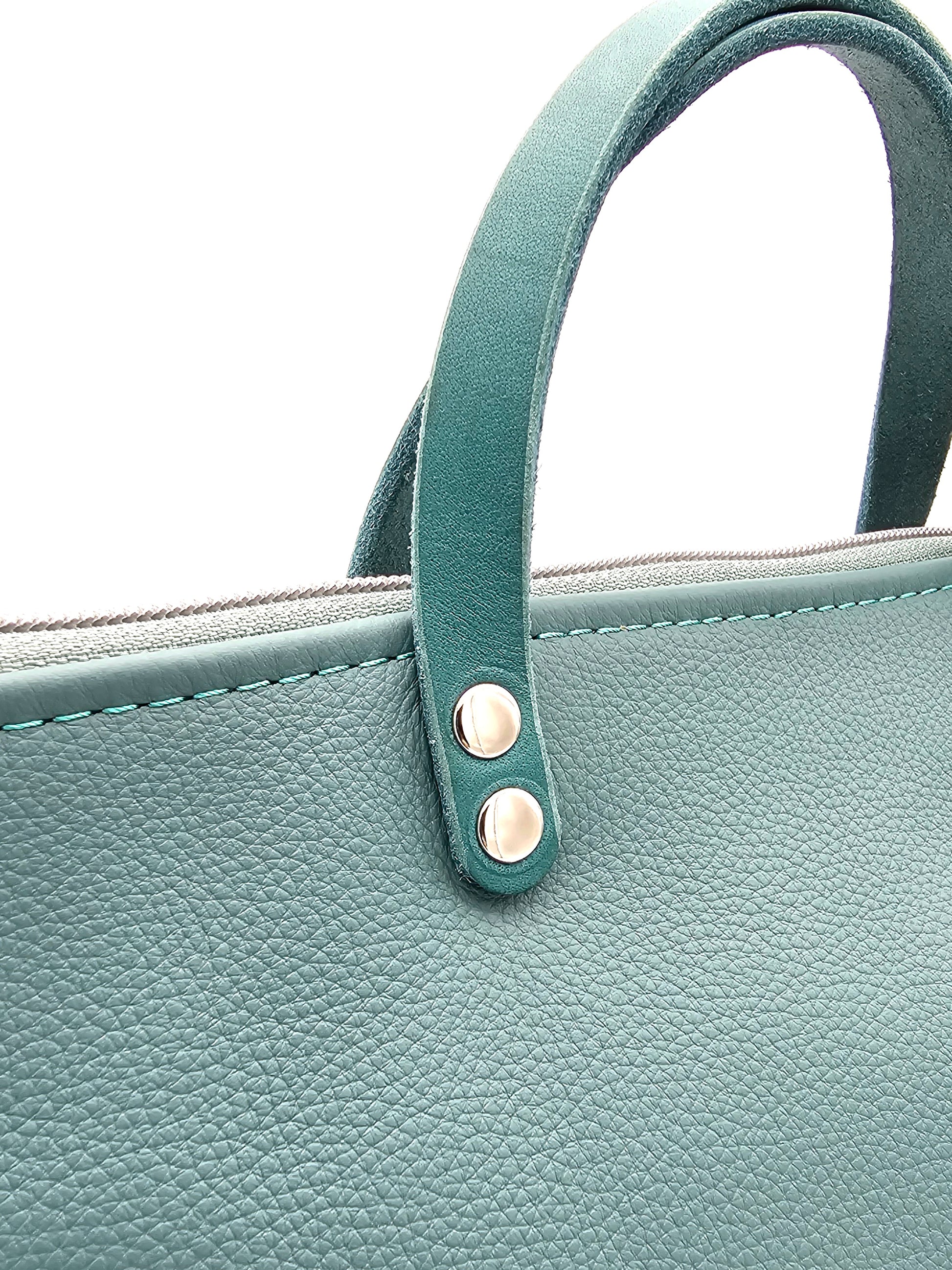 Totebag Katja in Minttürkis/ Petrol,  Details Tragegriffe 