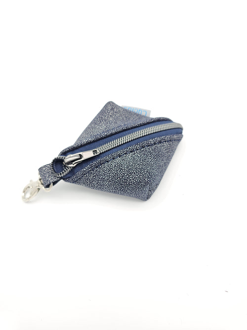 Schlüsselanhänger / Taschenbaumler in Dunkelblau & Glitzer