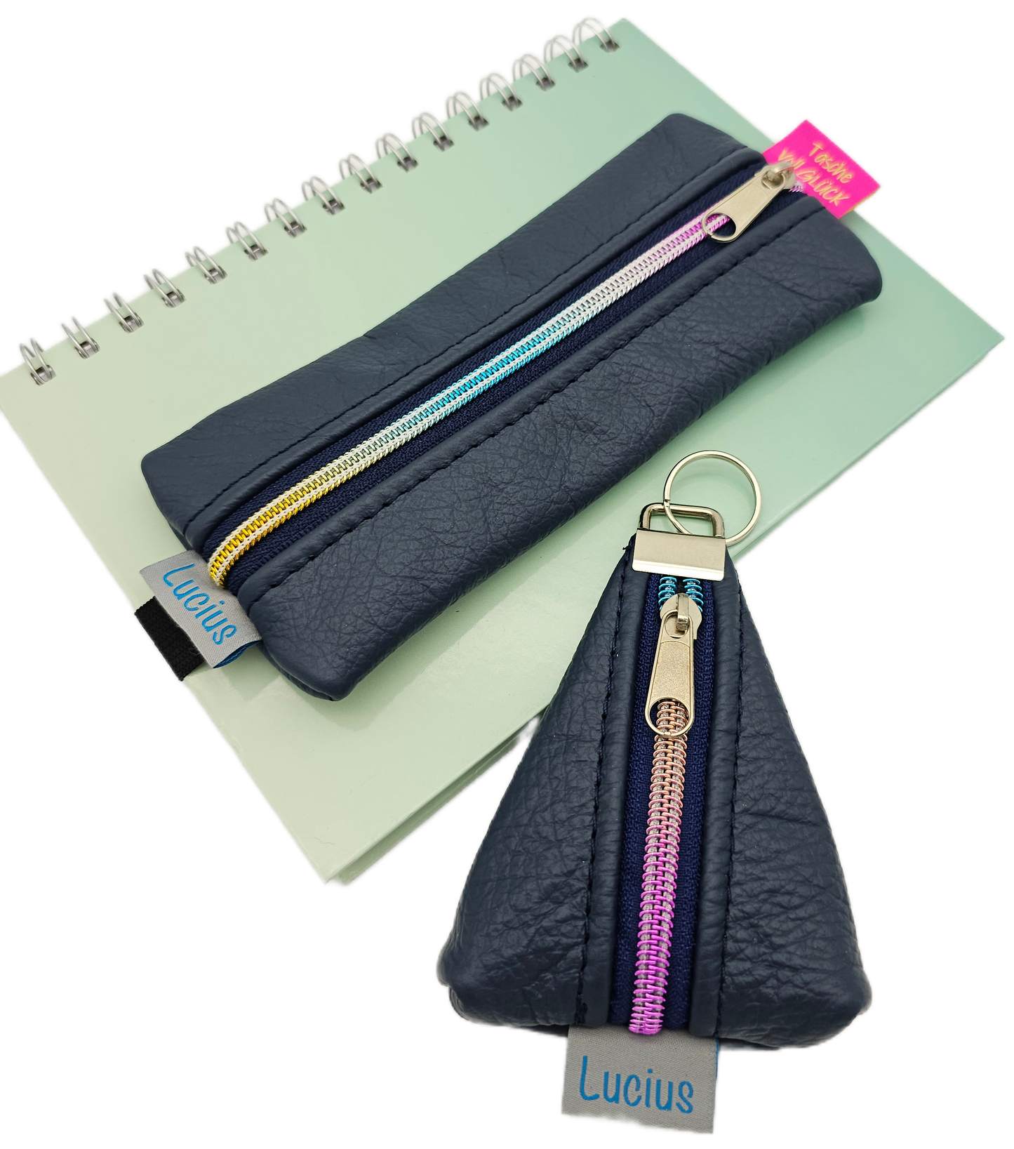 Set Stiftemäppchen & Anhänger in Dunkelblau