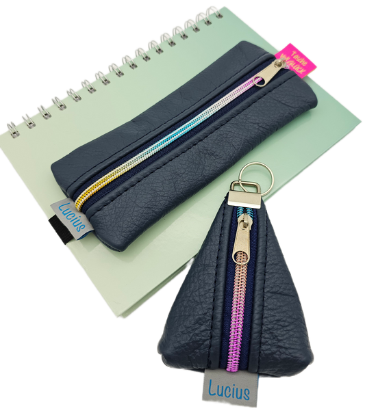 Set Stiftemäppchen & Anhänger in Dunkelblau