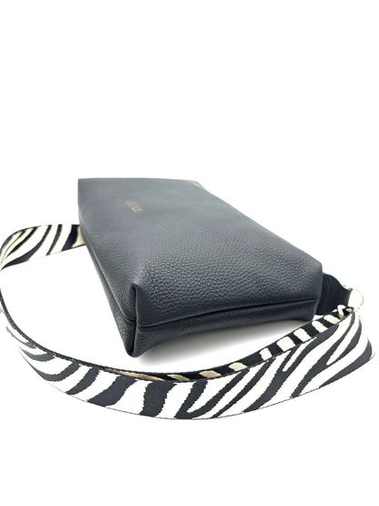 Lederhandtasche Anke in Schwarz / Zebra