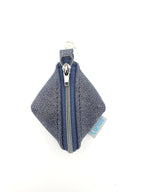 Schlüsselanhänger / Taschenbaumler in Dunkelblau & Glitzer