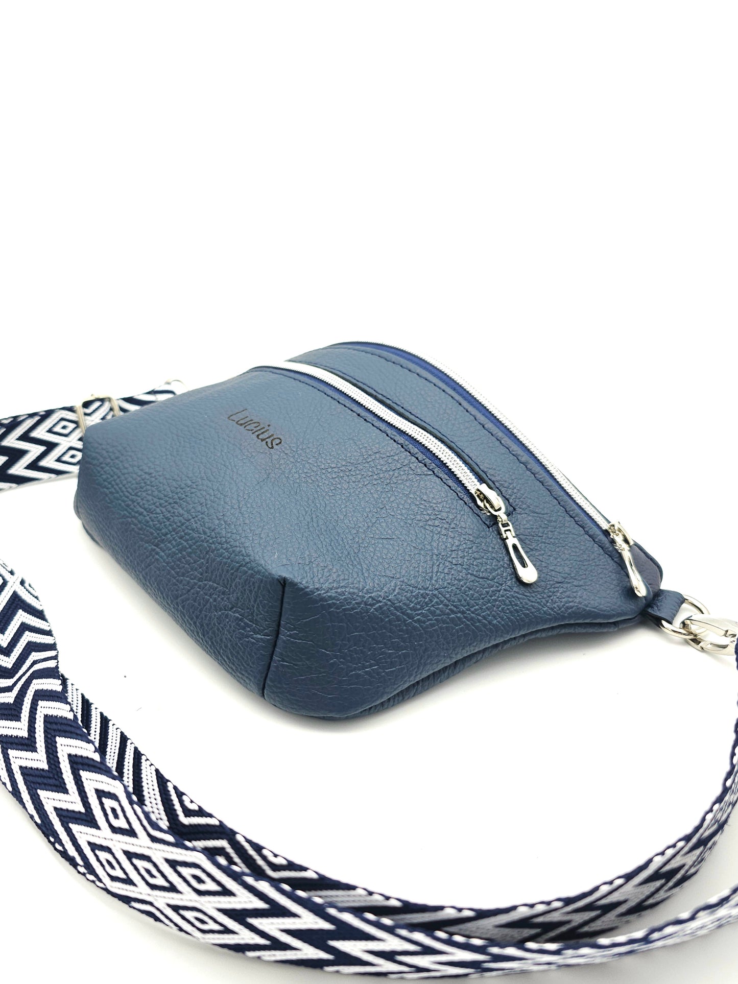 Crossbody Bag Big Clivia - Dunkelblau Variante 1
