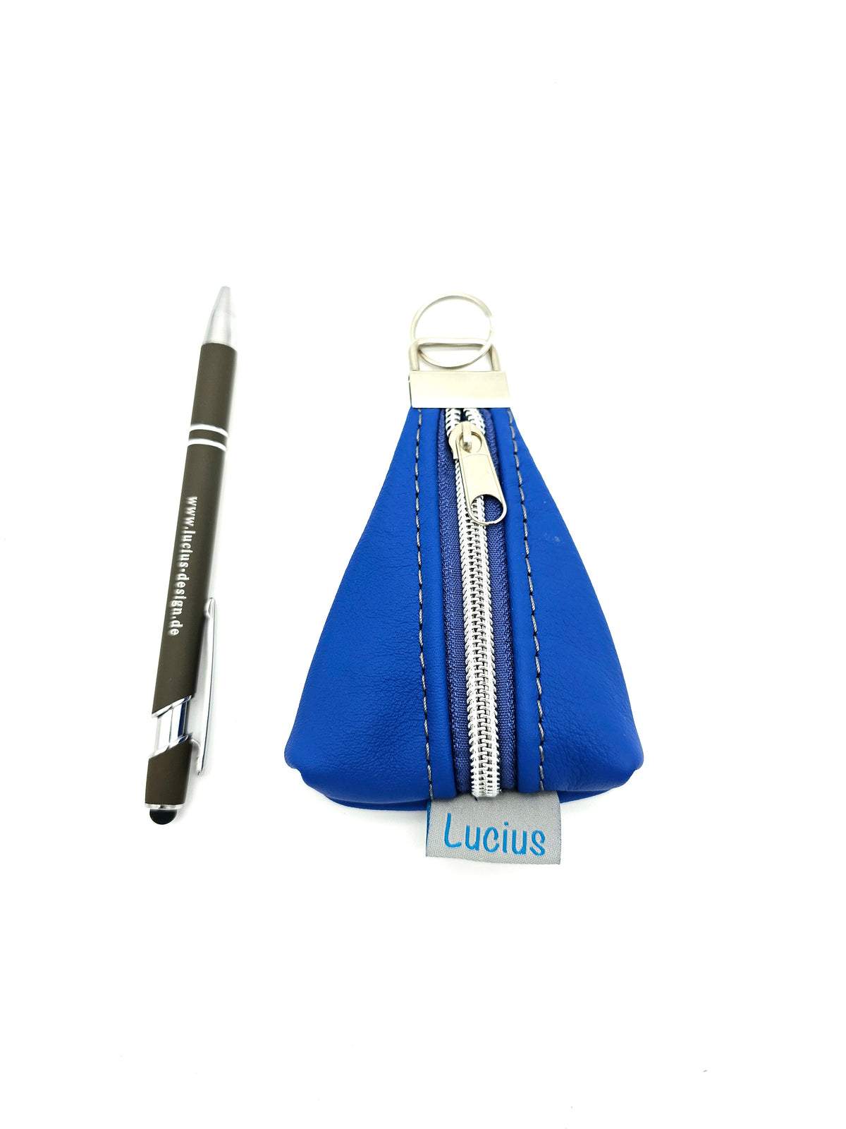 Schlüsselanhänger oder Taschenbaumler in Blau