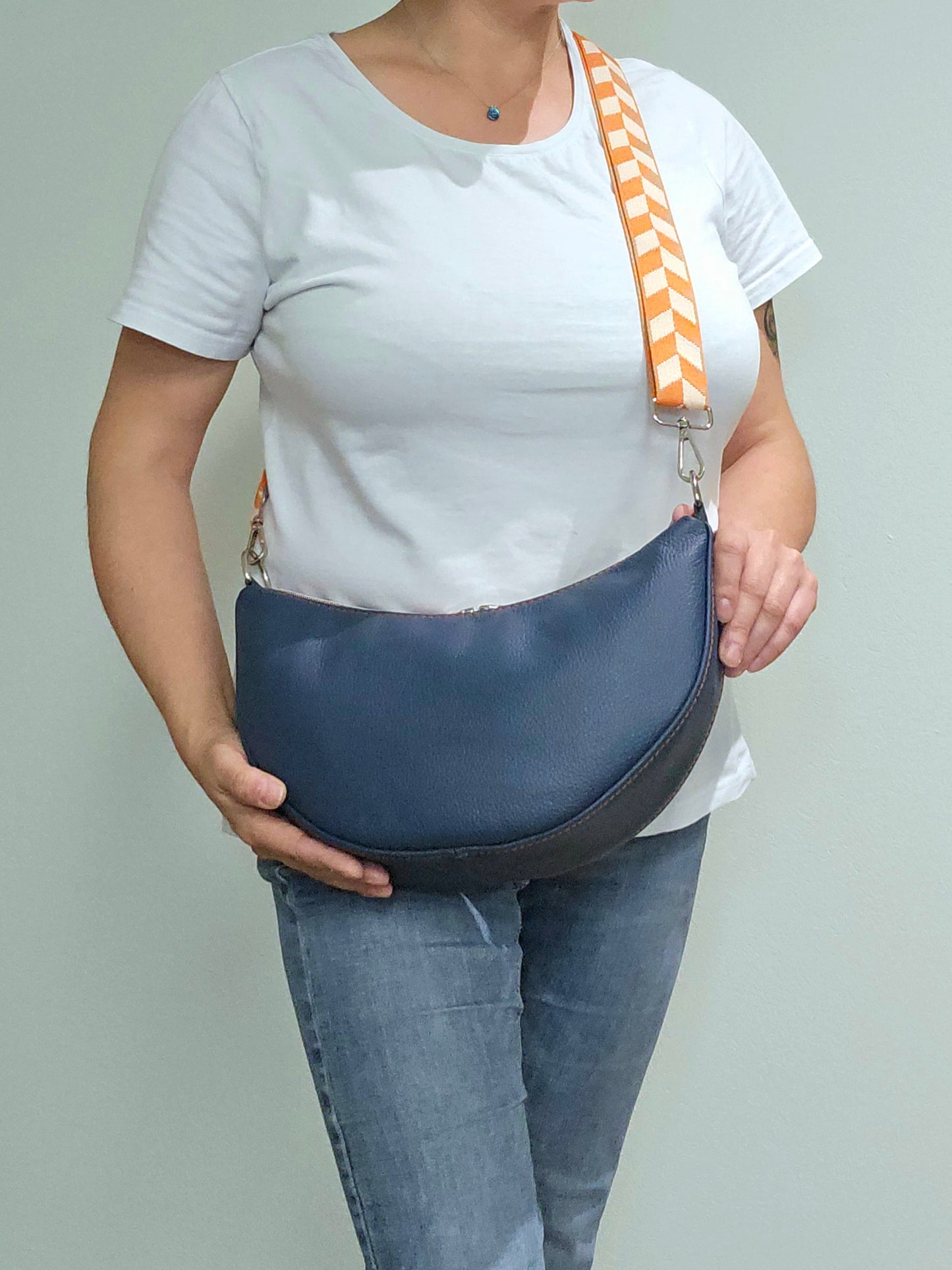 Moonbag Moni - Dunkelblau / Orange