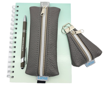 Set Stiftemäppchen & Anhänger in Dunkelgrau