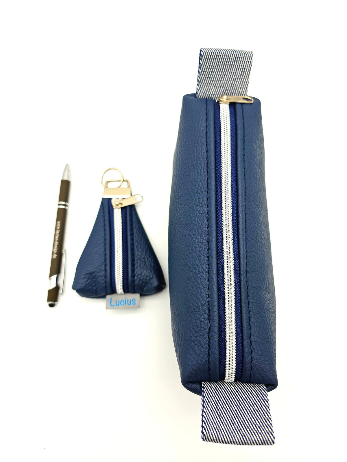 Set Schlampertasche & Anhänger in Dunkelblau