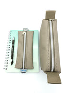 Set Stiftemäppchen & Schlampertasche in Cappuccino