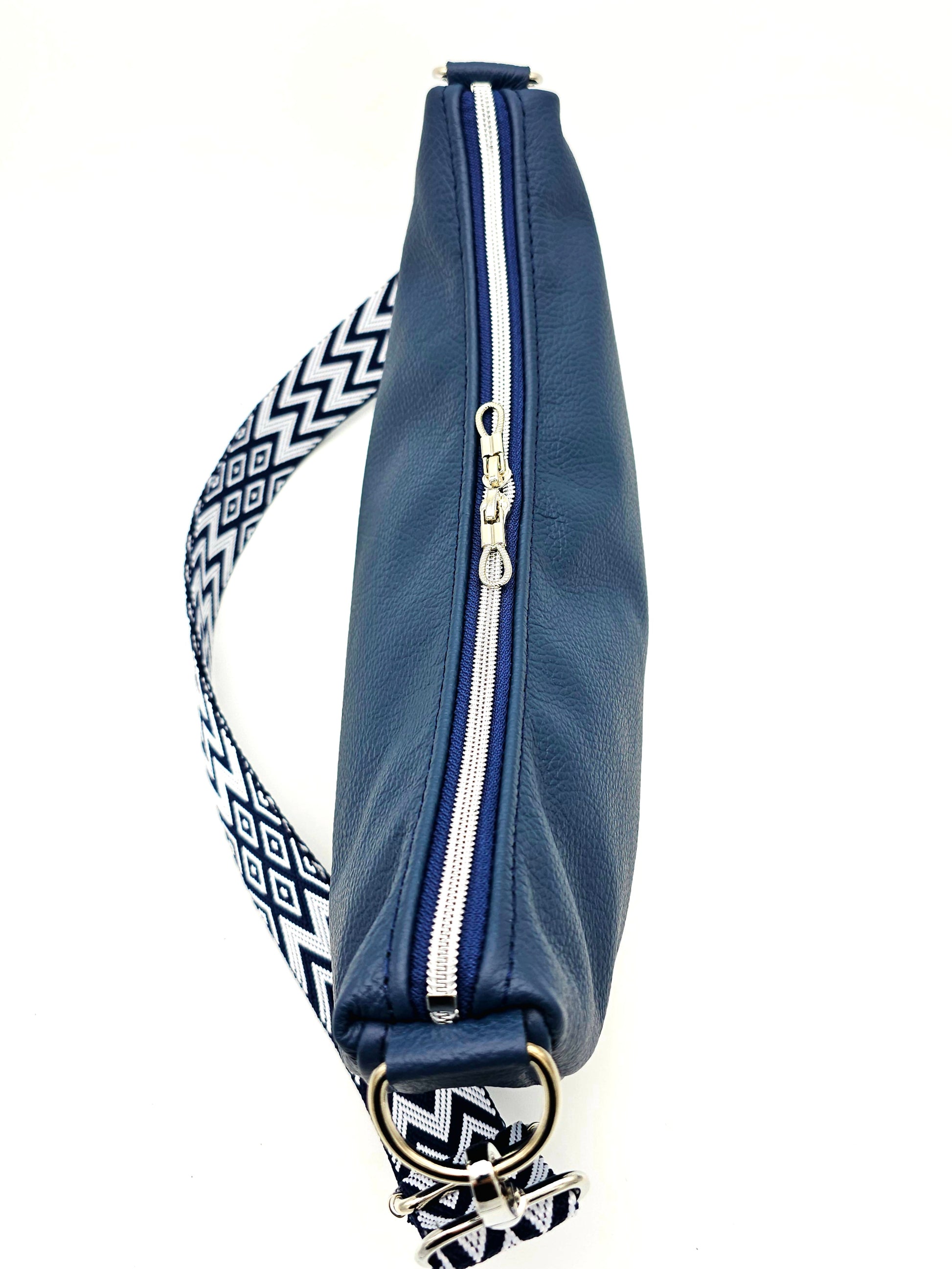 Moonbag Moni in Blau, Draufsicht 